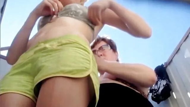 Jalang, banci bokep hot video menyetir.