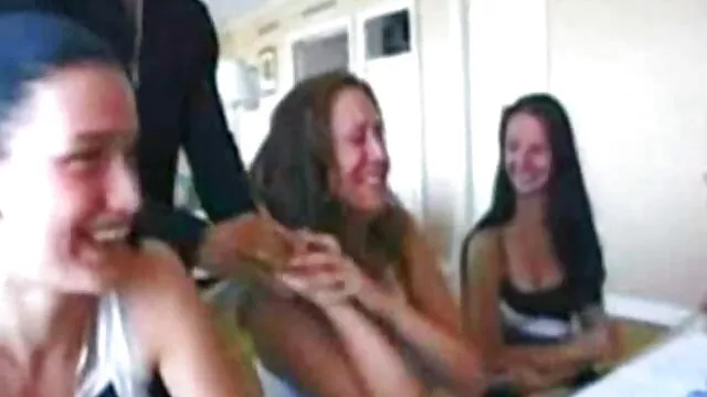 Catherine video bokep yang paling hot de Sade))